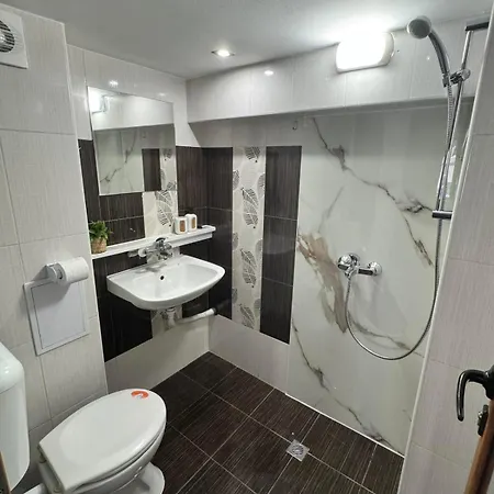 Guest house Nider N5 Urban In Near The Center